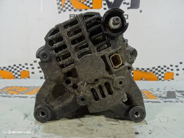 Alternador Renault Clio Ii (Bb_, Cb_)  8200373636 / A002tc0981 - 3