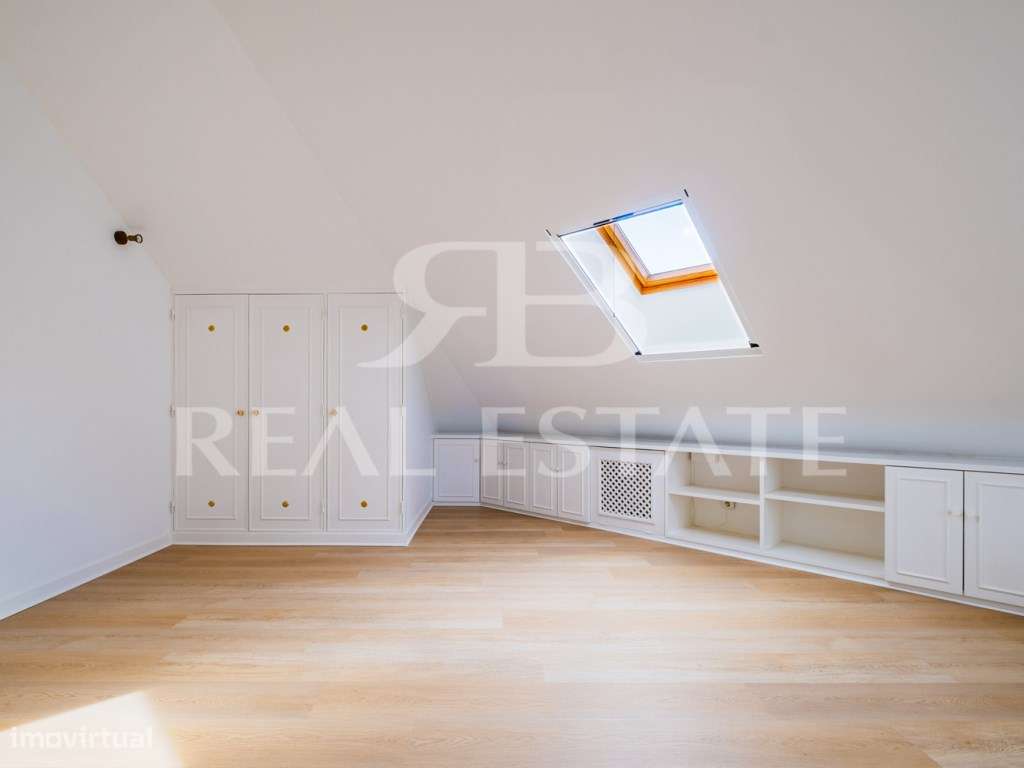 Moradia T4 tipo Chalet, com jardim, piscina e anexo T1 - Monte Esto...-39