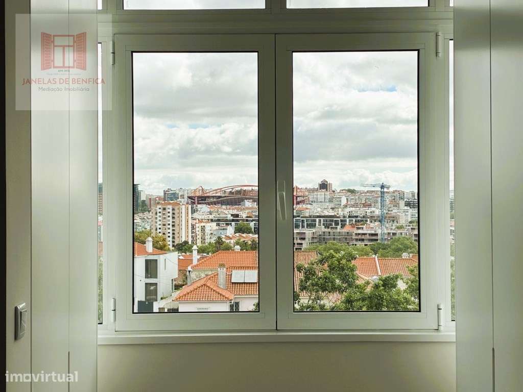 T3 em Benfica, renovado, equipado, mobilado, varanda aberta-20