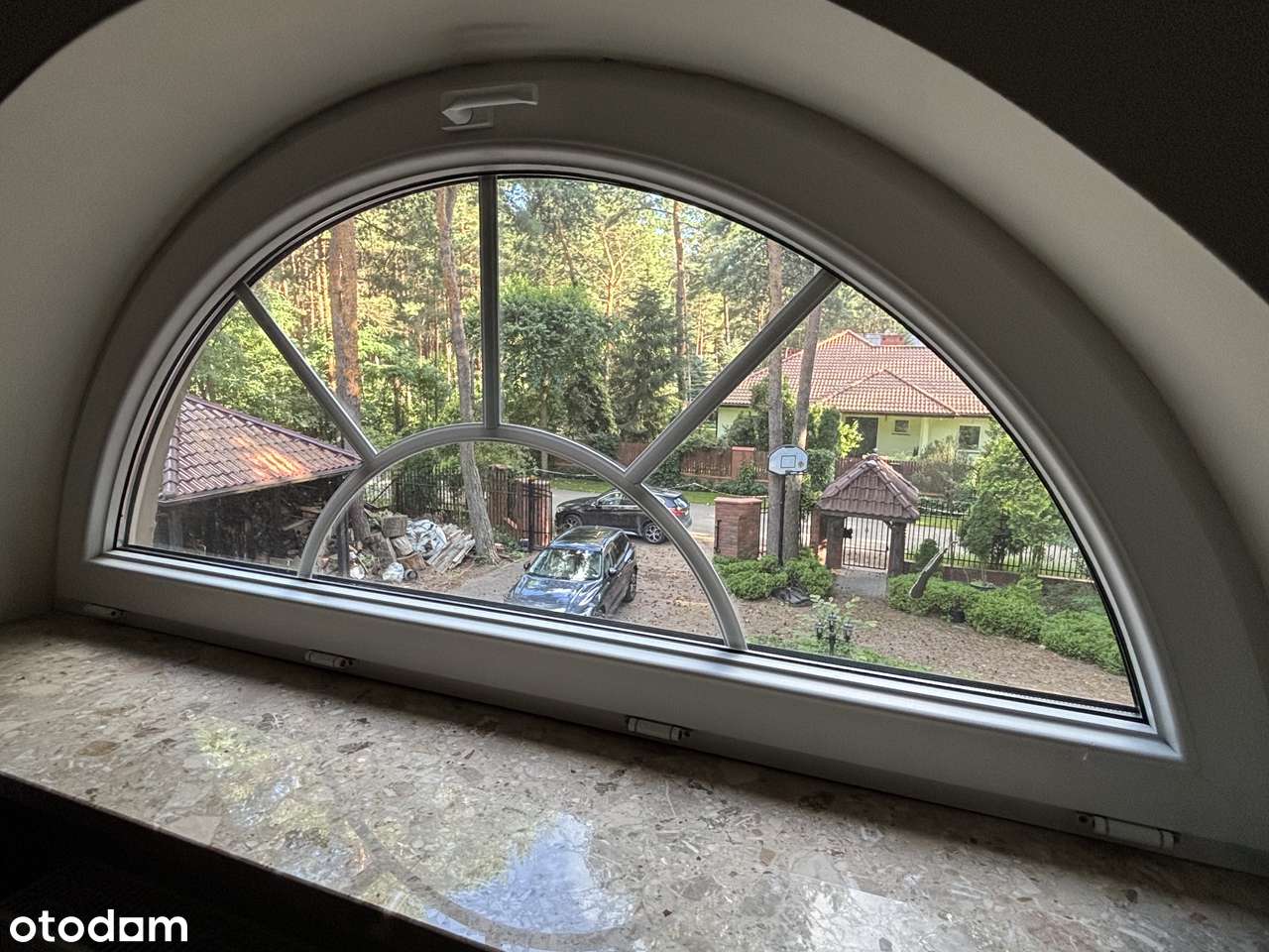 Duży dom wolno stojący Wawer Radość-10