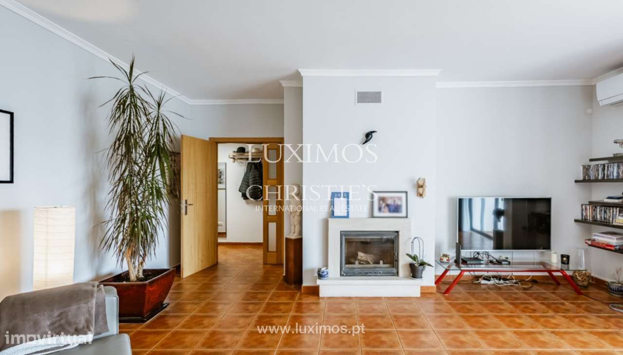 Apartamento T2 perto da Meia Praia para venda em Lagos, Algarve - Grande imagem: 2/26