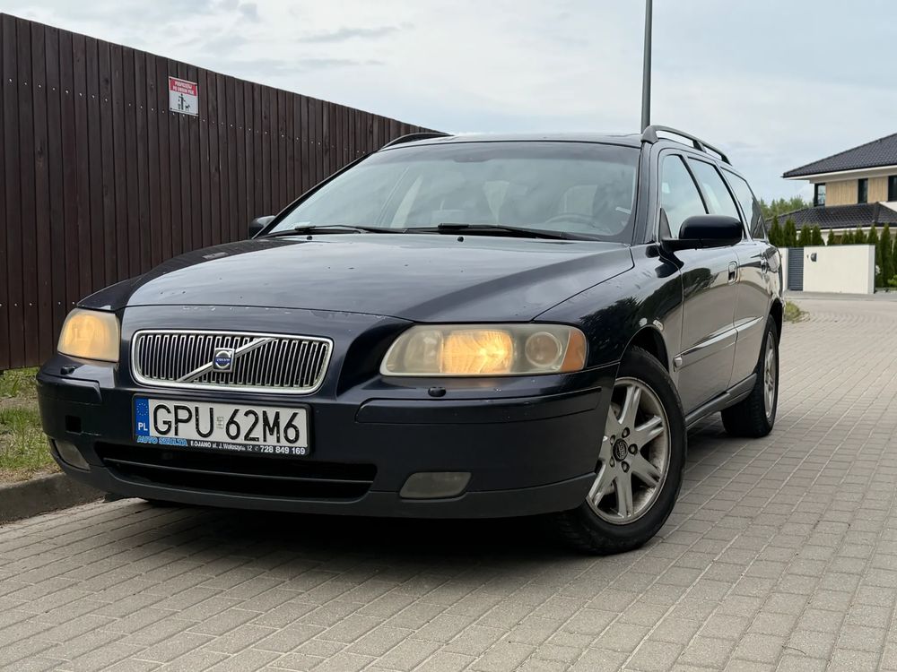 Volvo V70 II ver-2-4-premium 2005