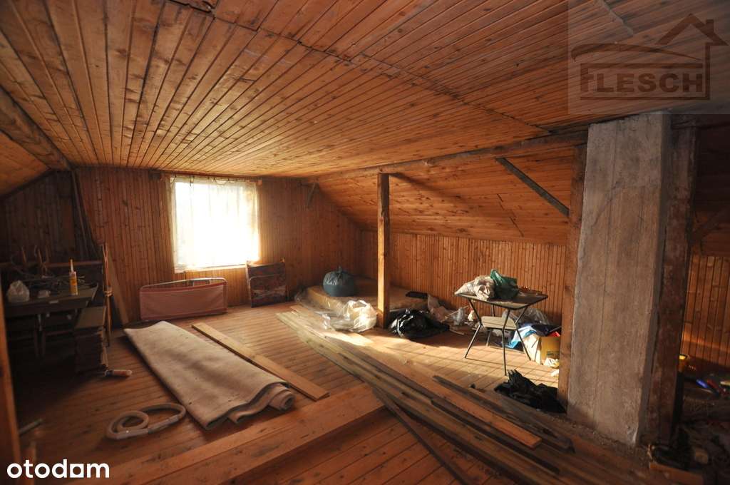 Działka z murowanym domem letniskowym-10