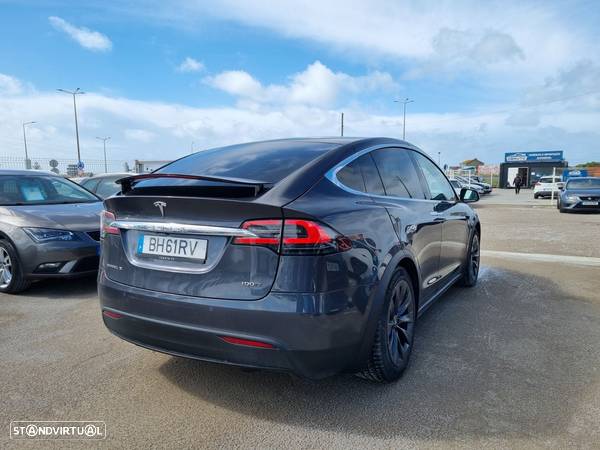 Tesla Model X 100D - 4