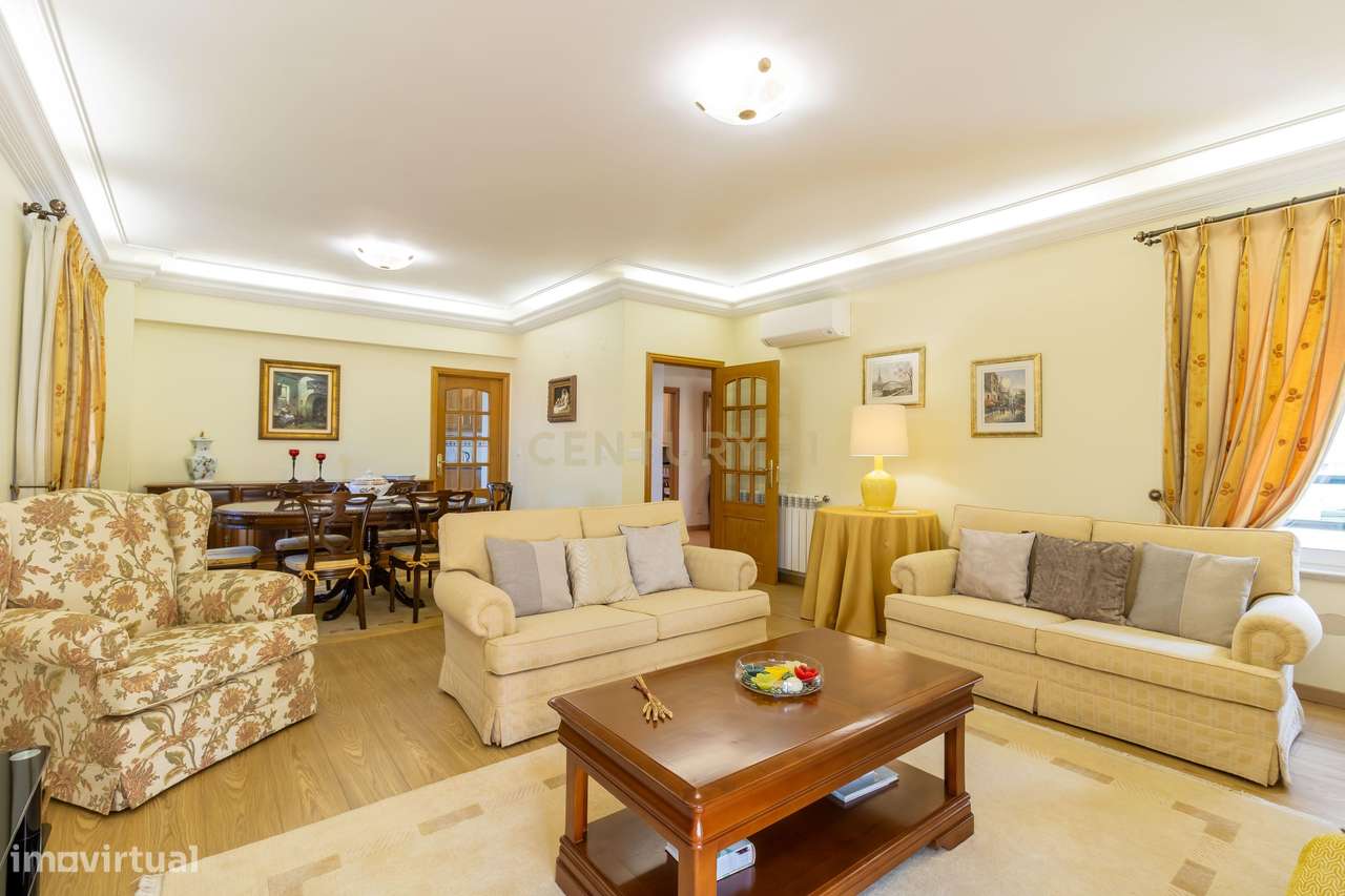 Moradia T4+1 na Quinta da Piedade | Póvoa de Santa Iria - Grande imagem: 4/34