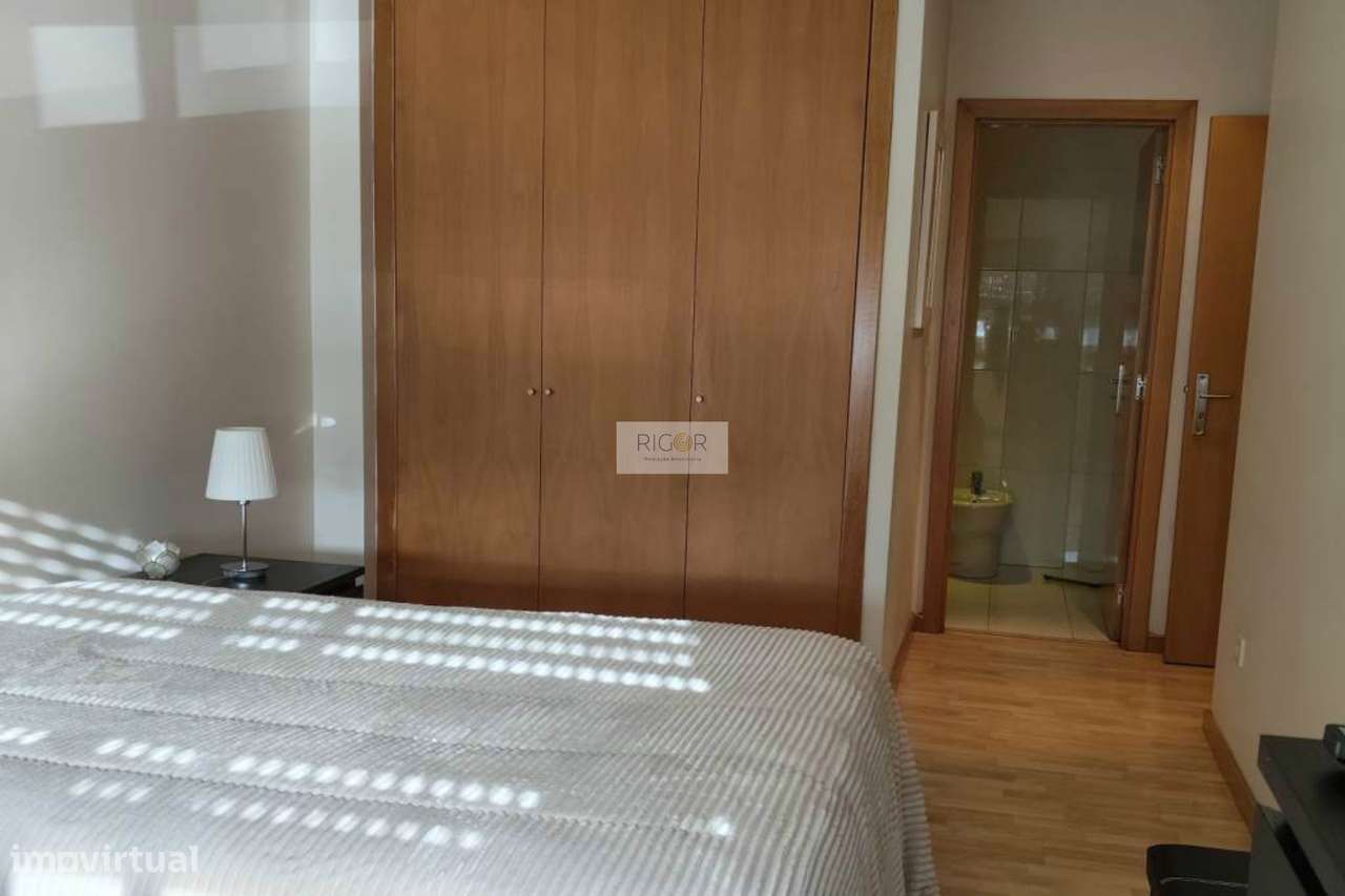 T3 junto ao Metro, a 980mts da praia de Matosinhos-11