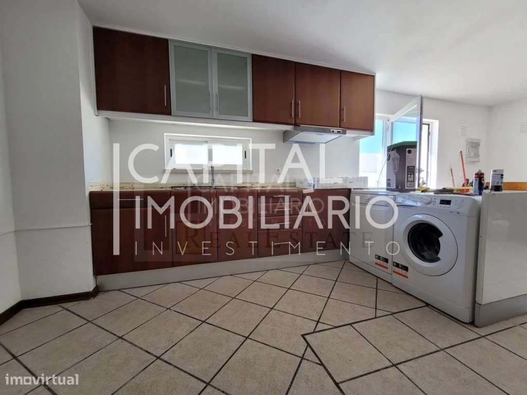 Moradia isolada V3+2 situada nas Caixas em Sesimbra com Piscina-27