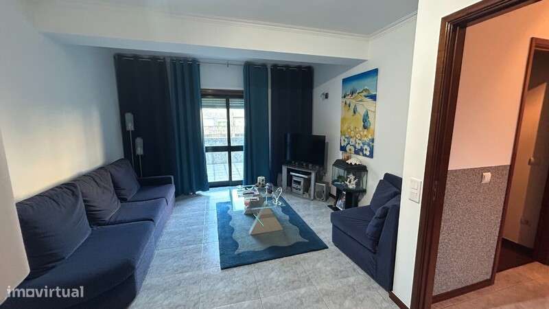 Comprar T2 Centro de S. João da Madeira-7