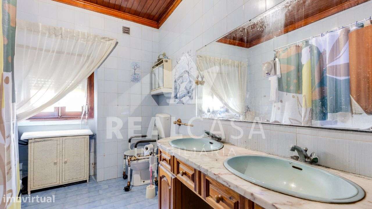 Moradia T3 Térrea com terreno de 6300m2-5