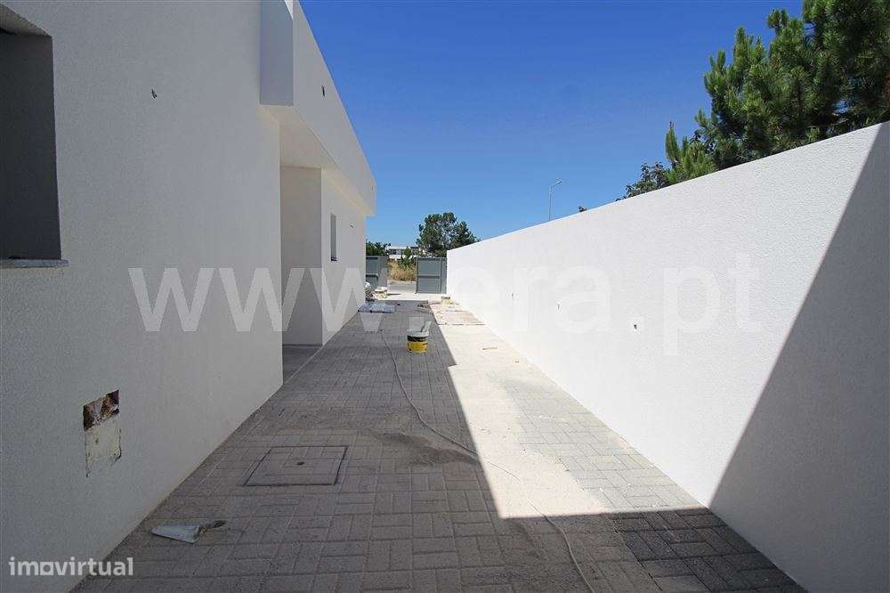 Moradia Isolada 3 quartos - Grande imagem: 4/27