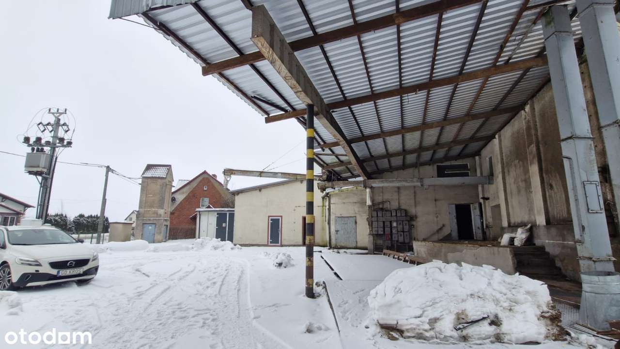 Budynki magazynowo - produkcyjne. Przechlewo ulica Dworcowa.-14