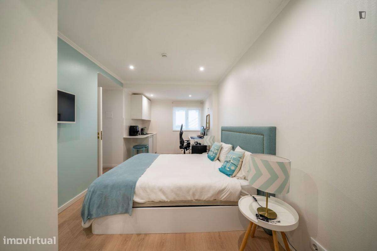 Quarto - localizado em Carcavelos Lisbon - Grande imagem: 4/27