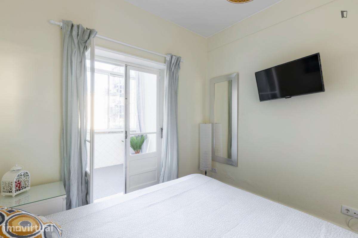 Quarto - localizado em Entrecampos Lisbon - Grande imagem: 3/20