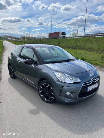 Citroën DS3 1.6 THP SportChic - 17