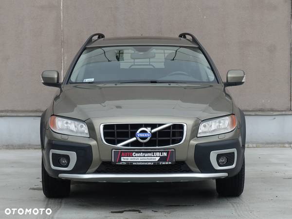 Volvo XC 70 2.4D AWD Momentum - 5