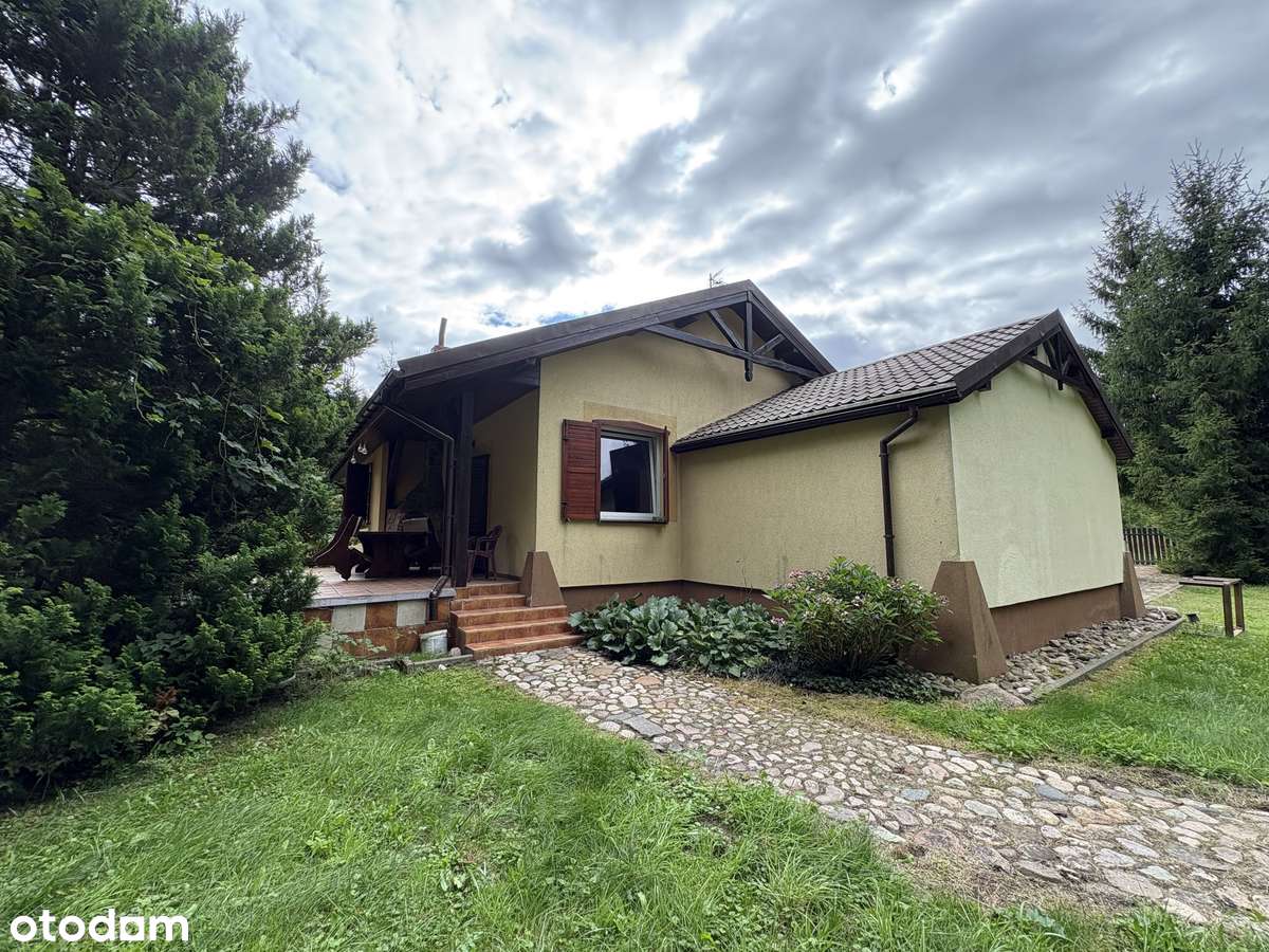 Wyjątkowy dom parterowy w spokojnej okolicy-9