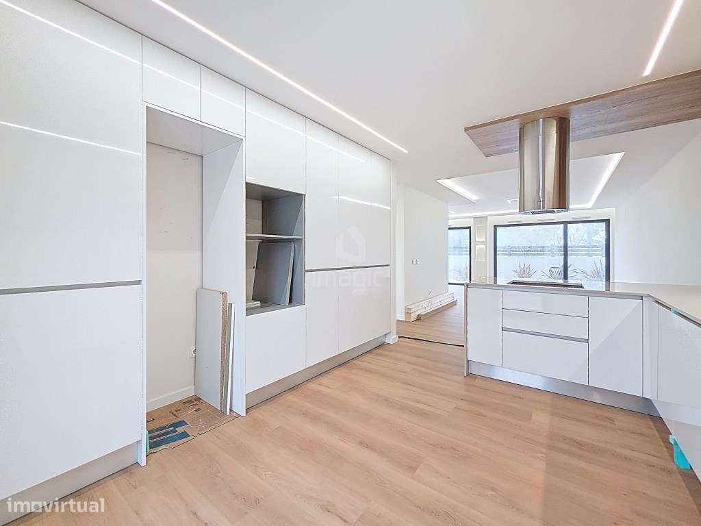 MORADIA T4 NOVA EM MAFRA. - Grande imagem: 2/39