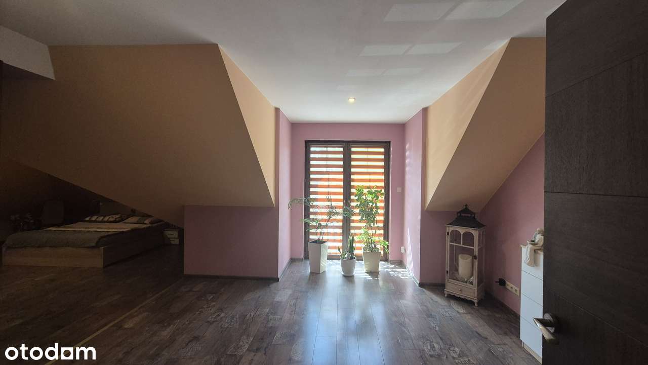 Wyjątkowy dom z dużą działka 3600m2 do zamieszkania.-17