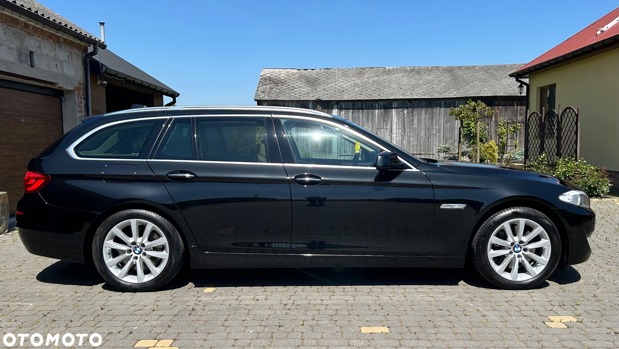 BMW Seria 5 530d Touring - 5