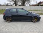 Volkswagen Golf - 10