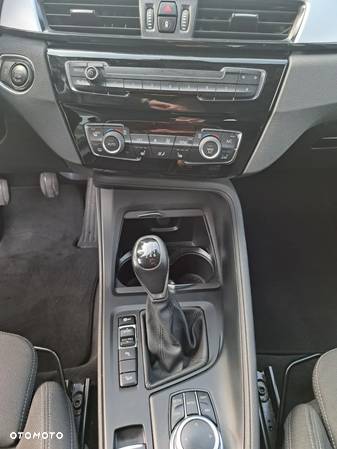 BMW X1 xDrive18d Advantage - 9