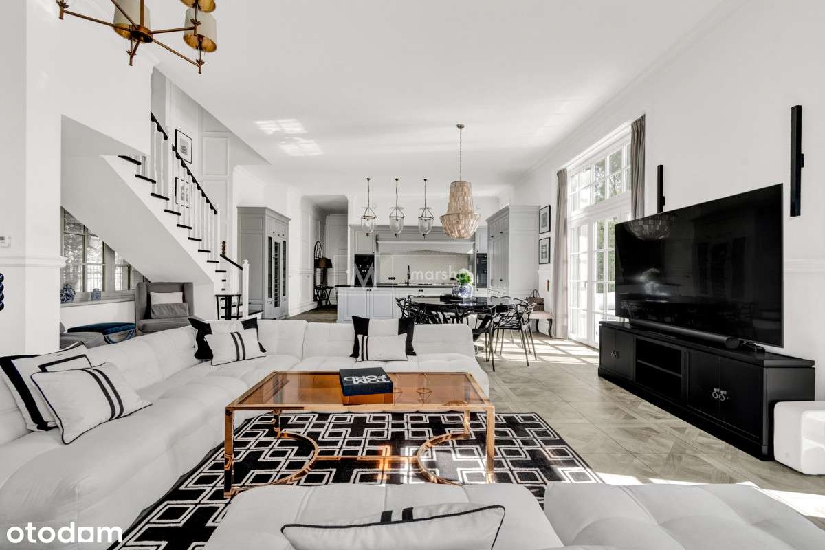 Dom z basenem-"walking distance"  do Miasteczka W.-1