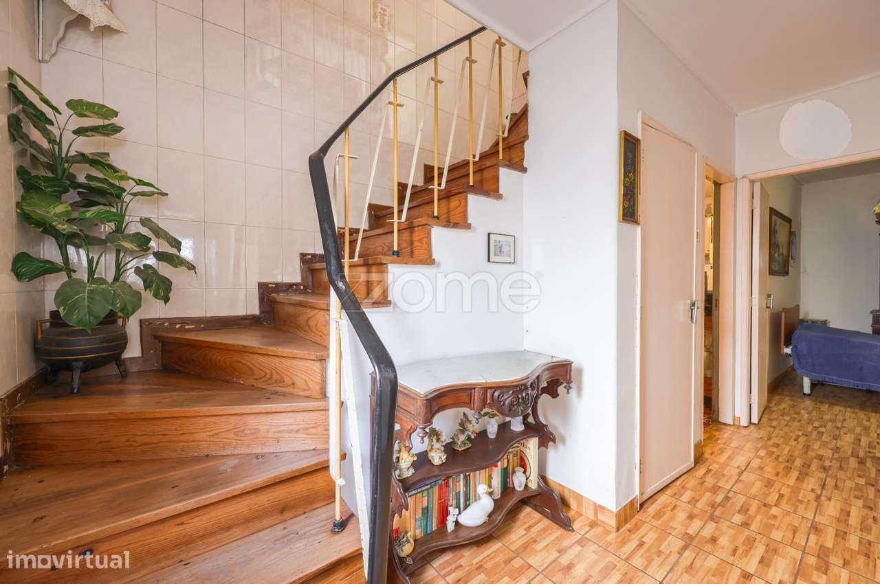 Moradia T3 com quintal, lugar de garagem e poço_Zona da Beira Mar - Grande imagem: 1/37