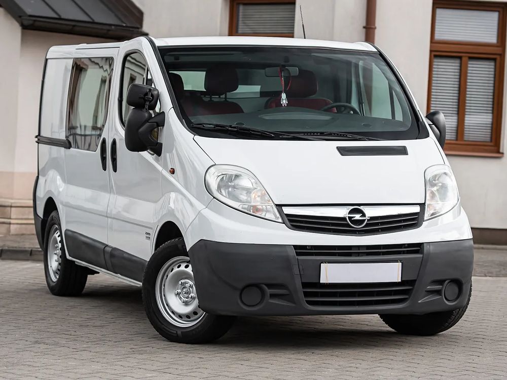 Opel Vivaro 2012