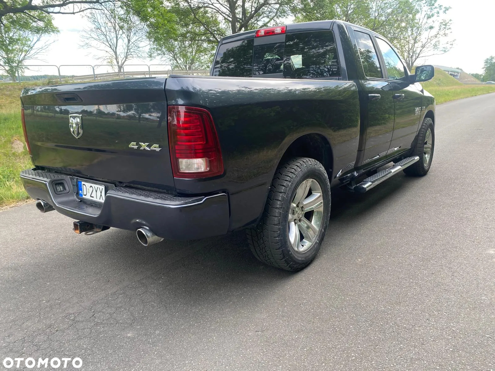 Dodge RAM 1500 5.7 4x4 - 10