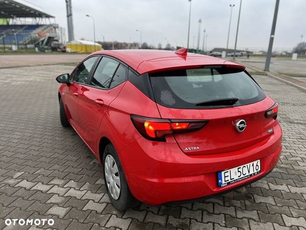 Opel Astra - 2