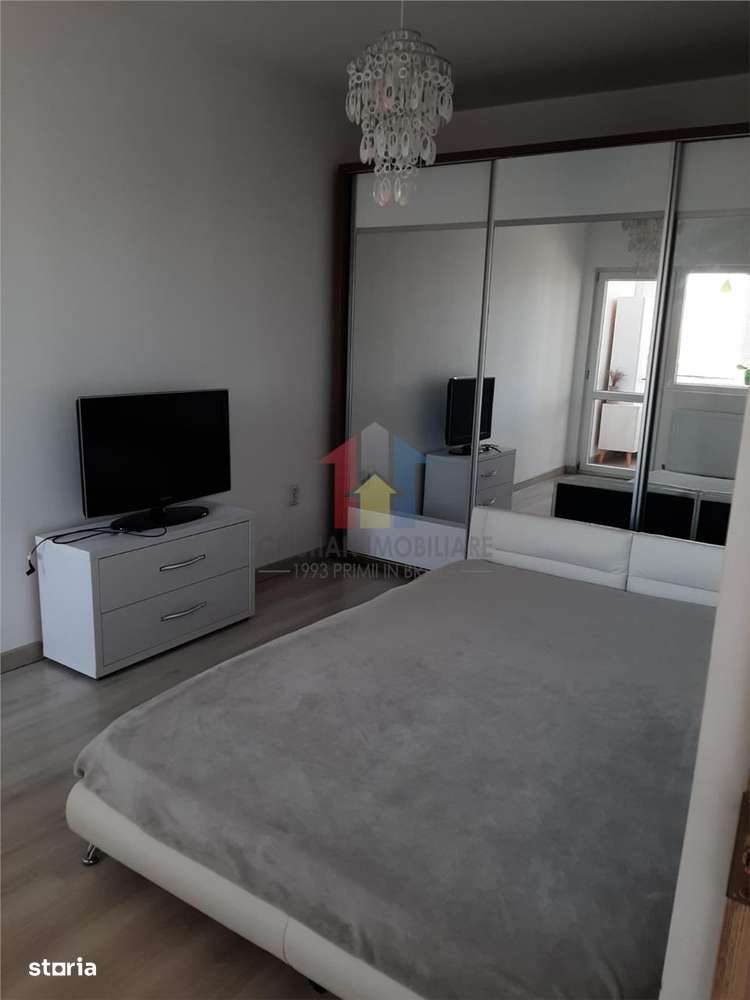 Ap 2 cam conf 1 Bariera 60 mp Renovat recent partial mobilat - Imagine principală: 4/7