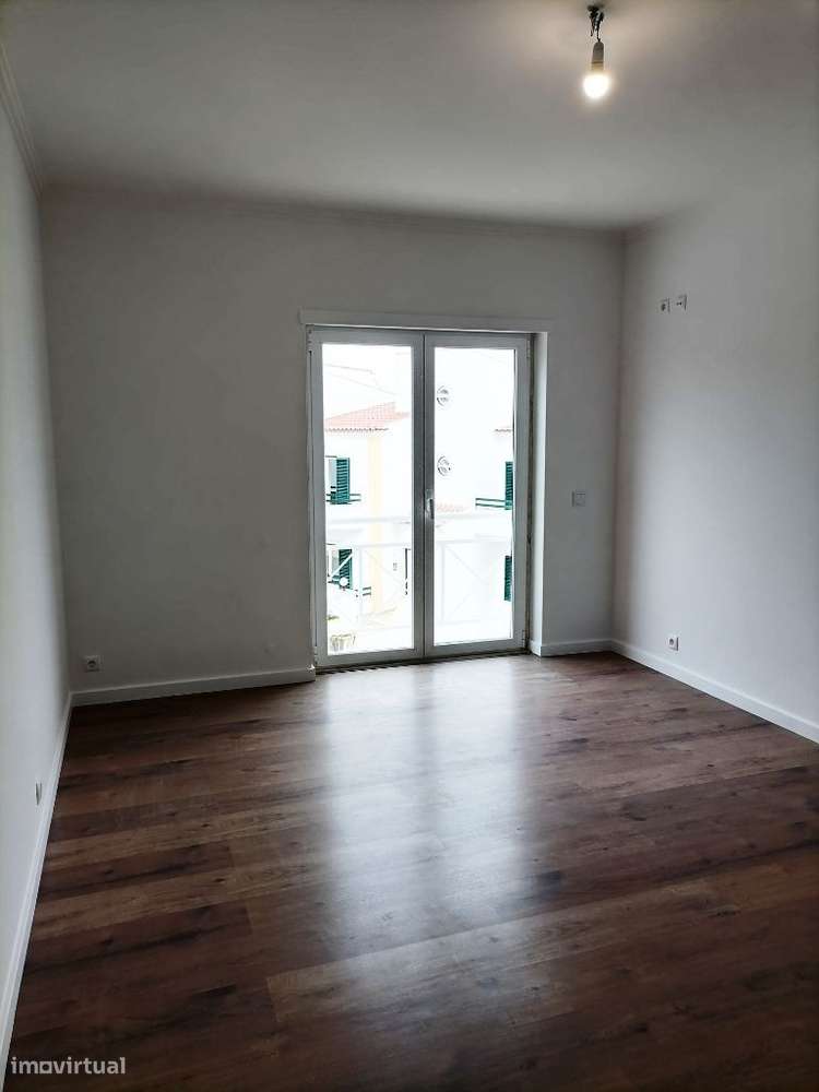 Moradia T3+1 Ericeira, Vista Mar, Remodelada, Como Nova, A Estrear.-51