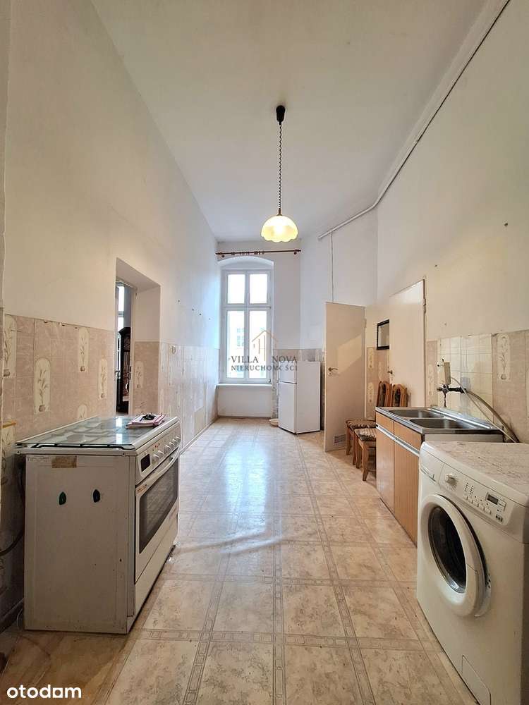Centrum/Kamienica/Duży metraż/2-4 pok.-8