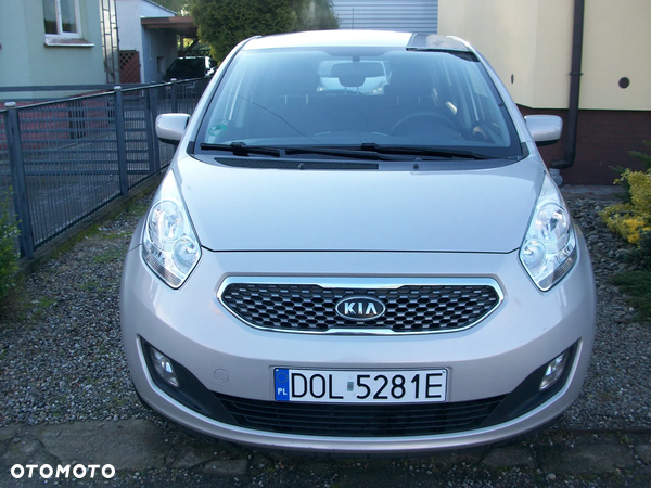 Kia Venga 1.4 CVVT Black Collection - 4