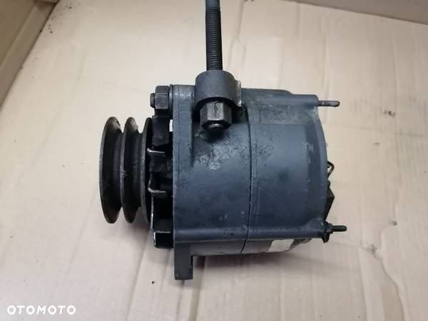 Alternator Mercedes 24v 709 711 811 814 1117 3120 - 6