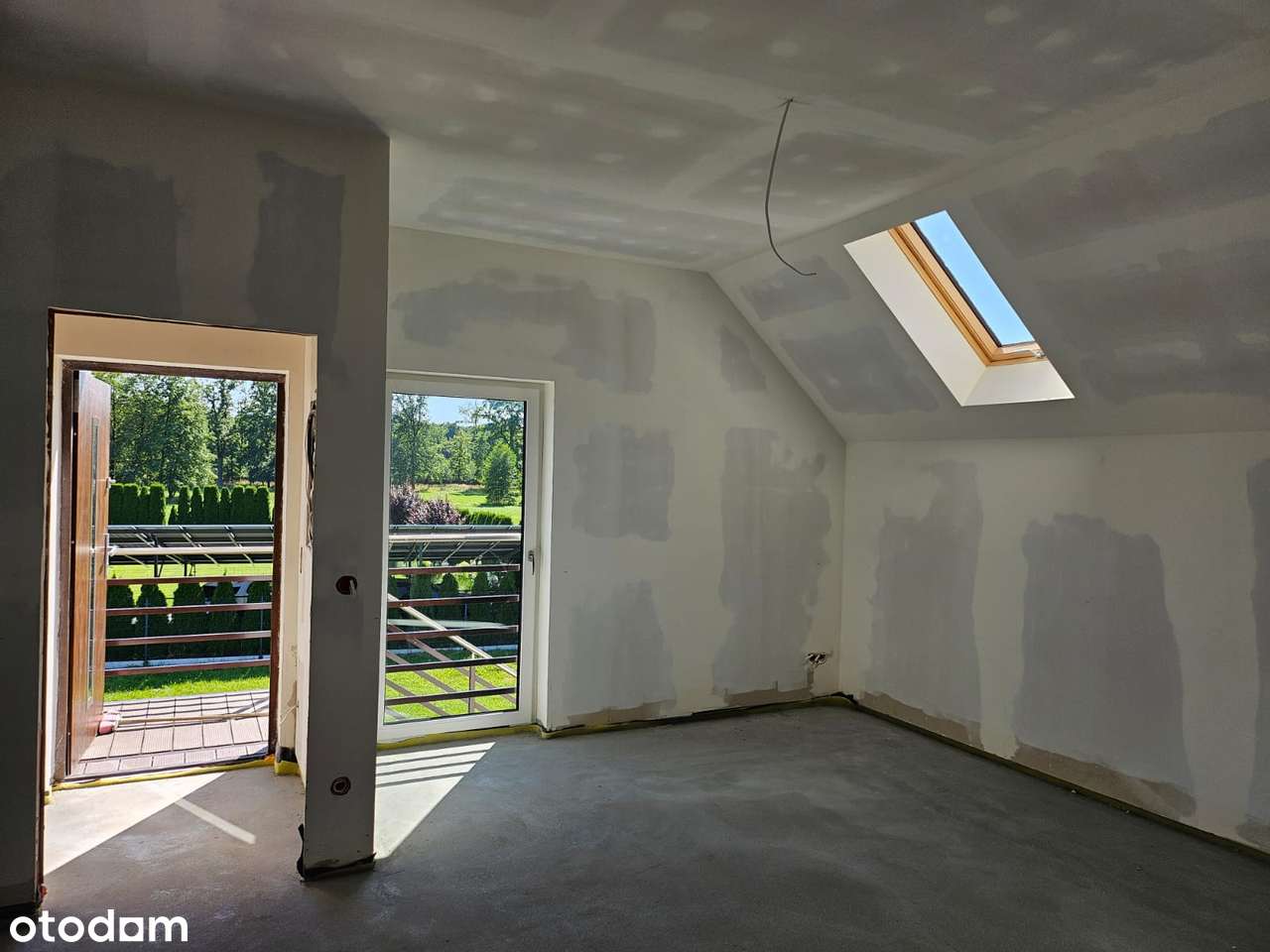 Apartament- 4 pokoje z własnym ogrodem w Lędzinach - Pełny obrazek: 4/9