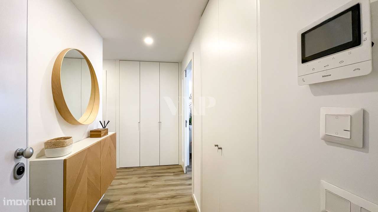 Apartamento T2 Moderno com Vista Panorâmica em Faro - Grande imagem: 5/23