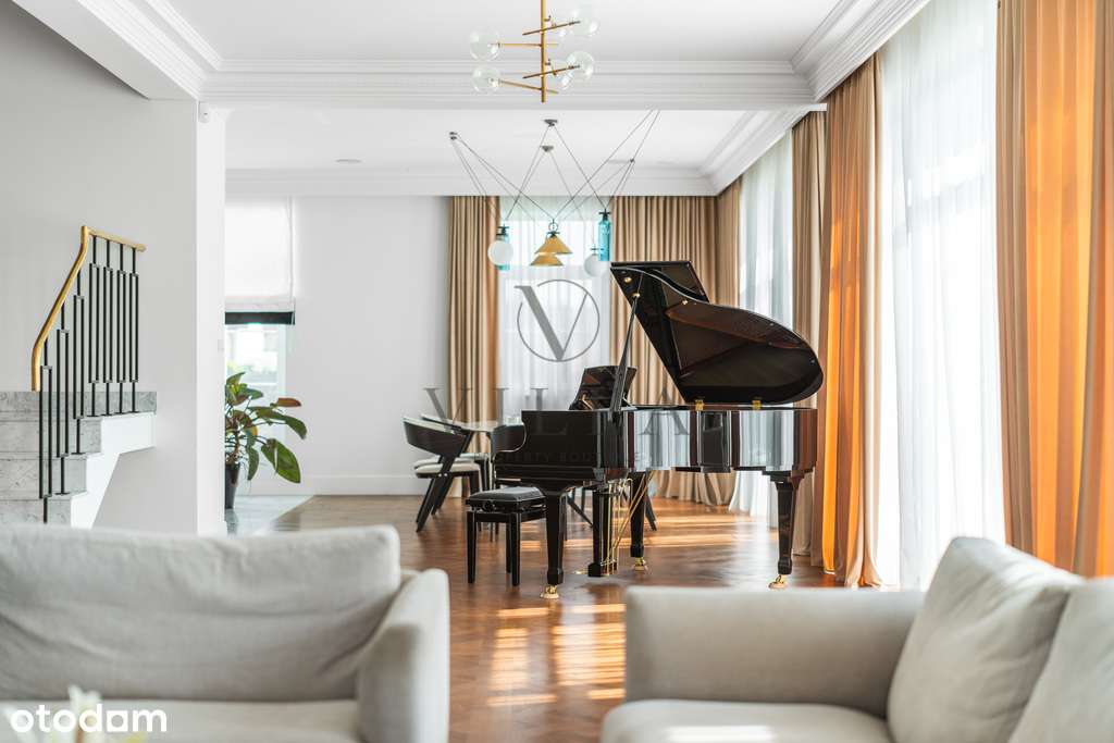 Unikatowa rezydencja w urokliwej lokalizacji - Pełny obrazek: 4/17