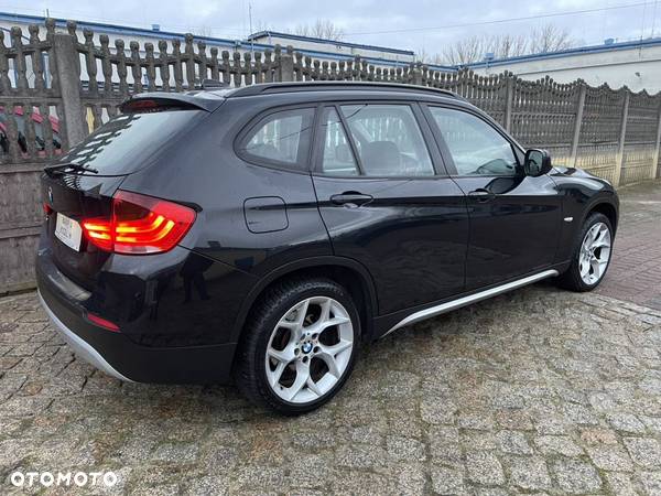 BMW X1 xDrive20d - 9