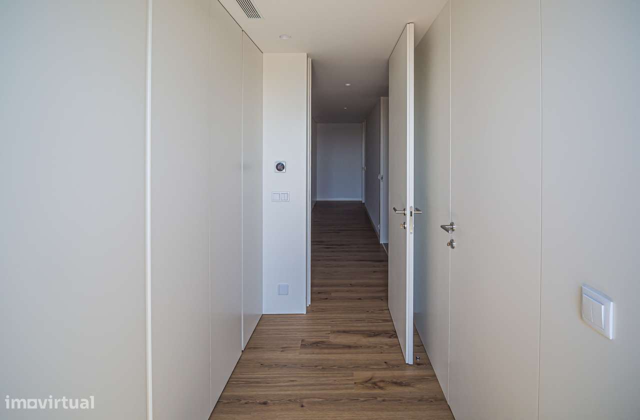 Apartamento T4 Duplex, Terraço com 106 m2, Luxo, Fonte Nova, Aveiro-25