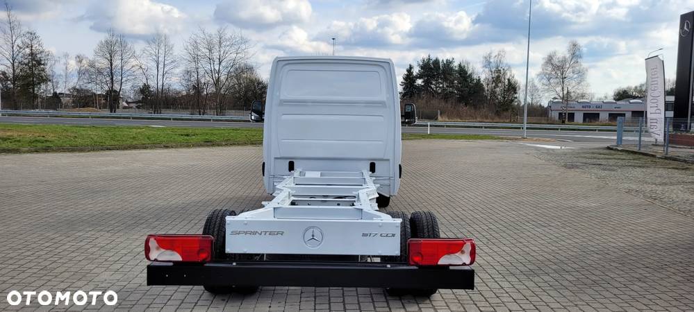 Mercedes-Benz Sprinter 517 podwozie - 6