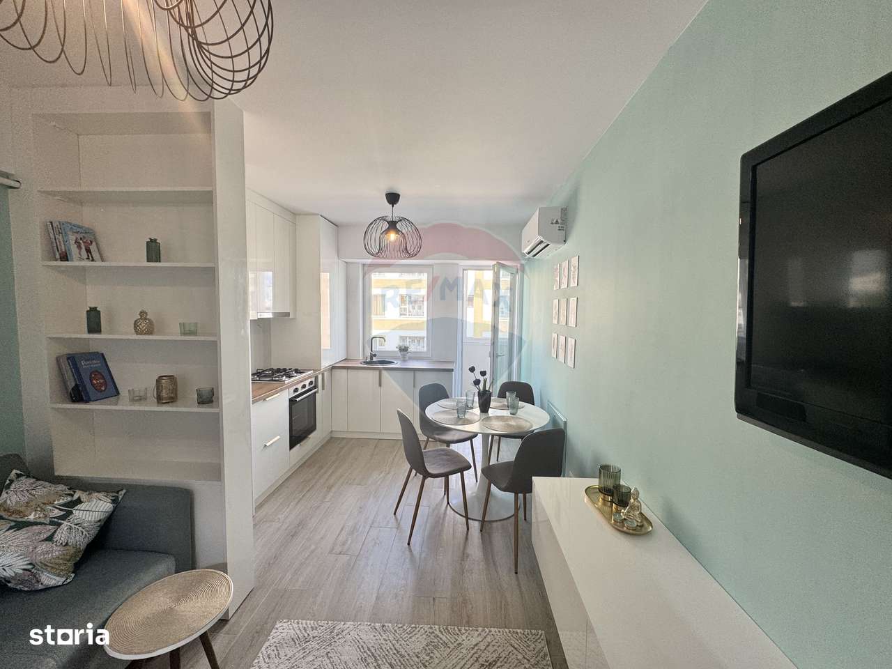 Apartament cu 2 camere de inchiriat-complex bacovia -fiald - Imagine principală: 2/8