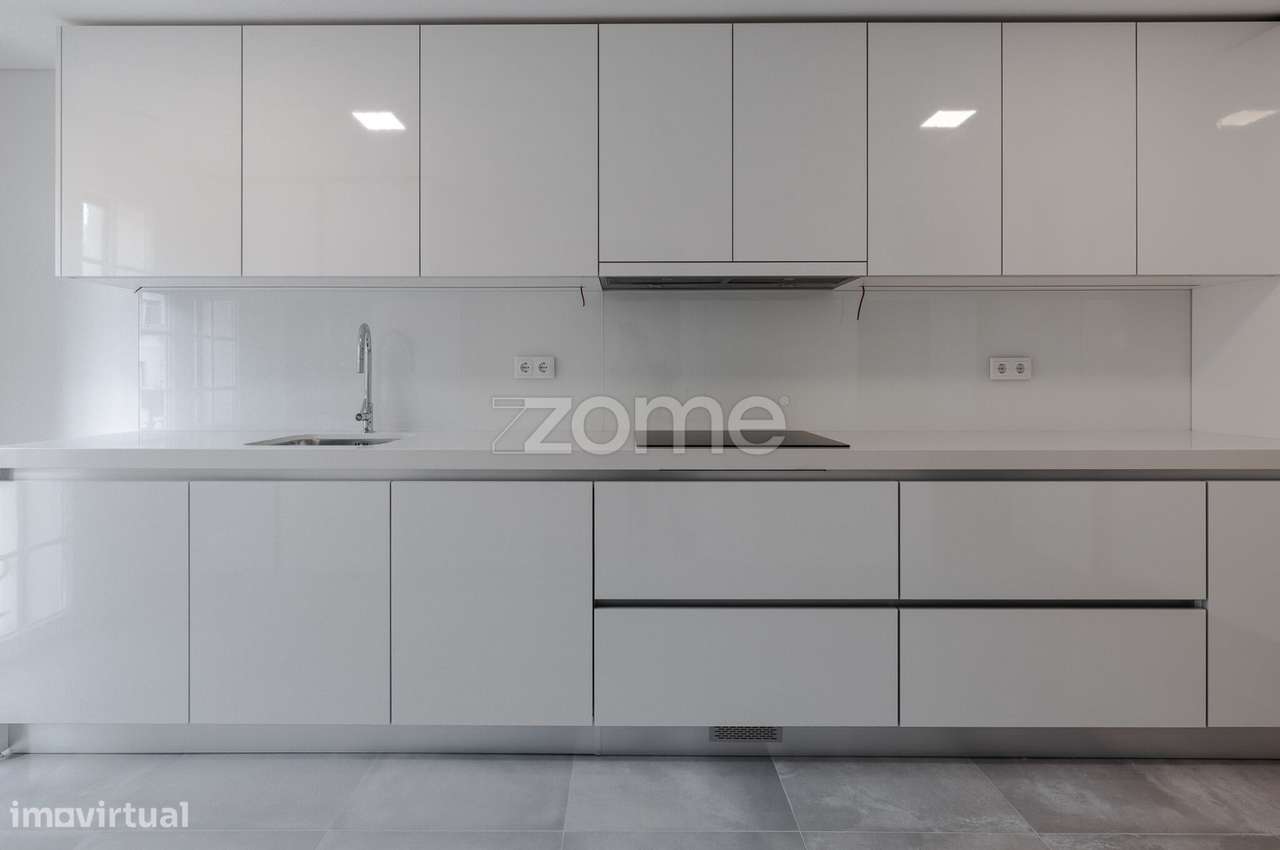 Apartamento T2 Urbanização Neudel-0