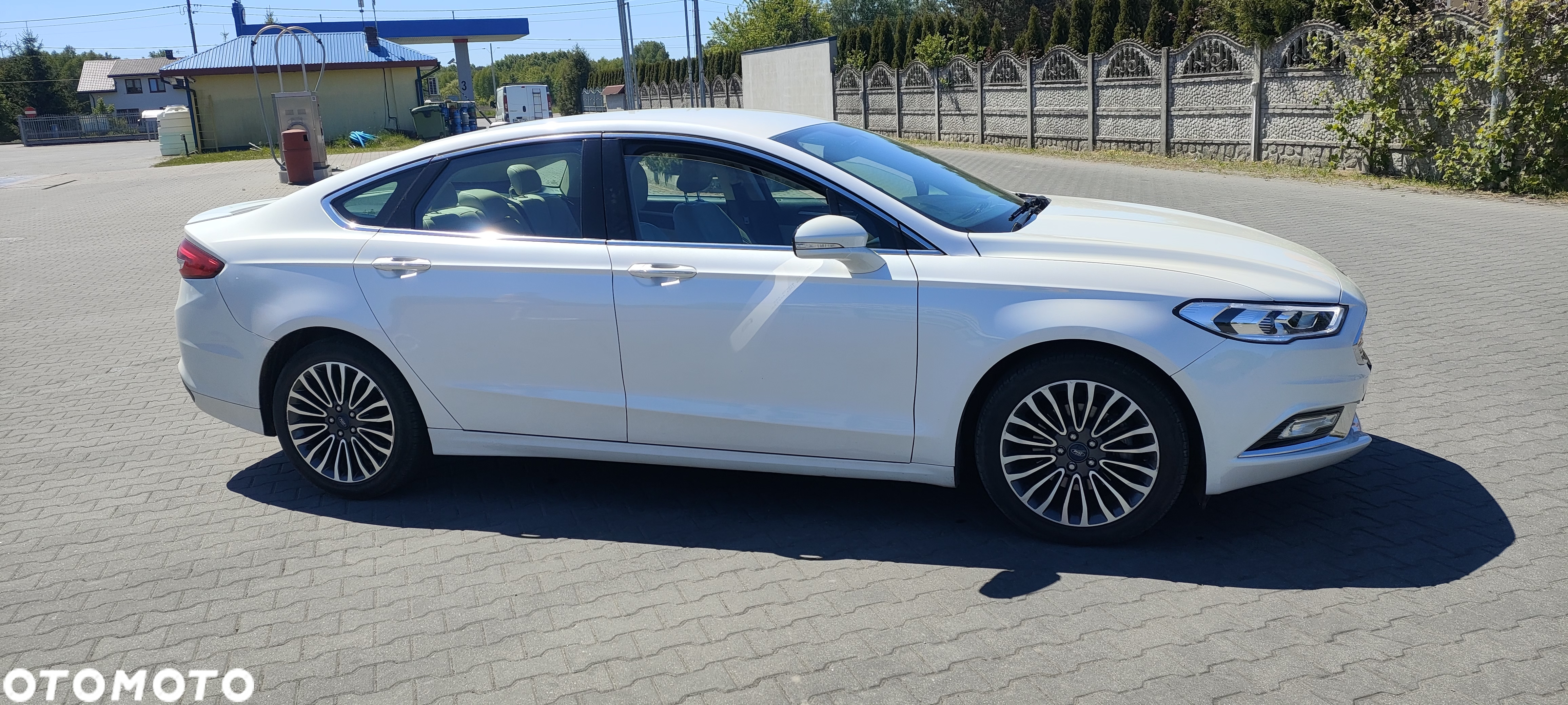 Ford Fusion 2.0 EcoBoost Titanium - 3