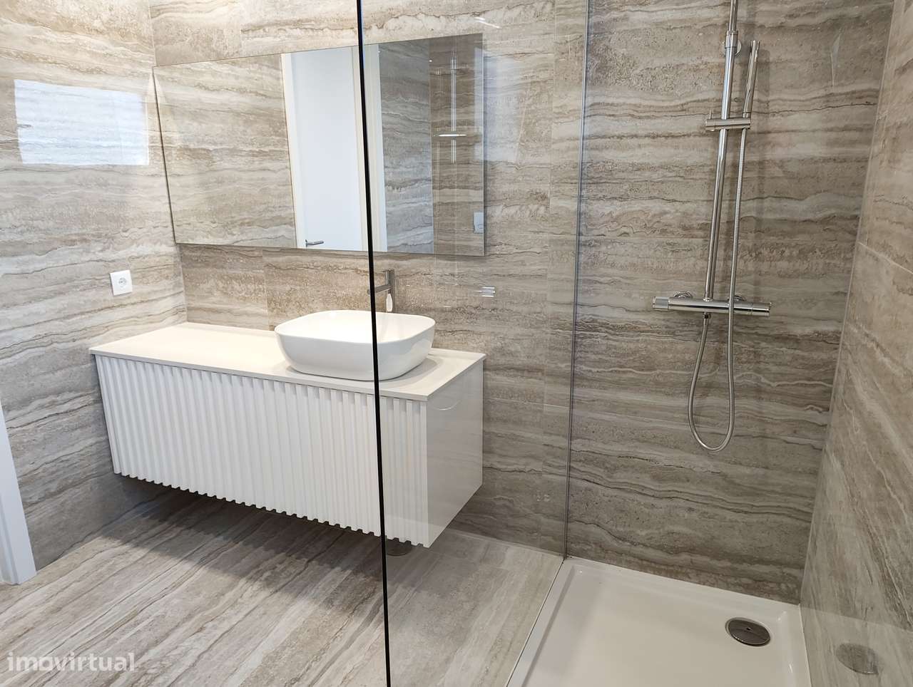 MORADIA de LUXO - PRONTA HABITAR - PRAIA SALGUEIROS - CANIDELO-19