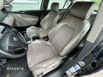 Volkswagen Passat 2.0 TDI Comfortline - 17