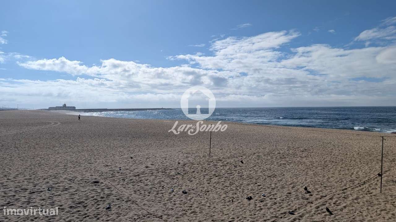 Loja com 165m2 na 1.ª linha de mar - Póvoa de Varzim - Grande imagem: 2/6