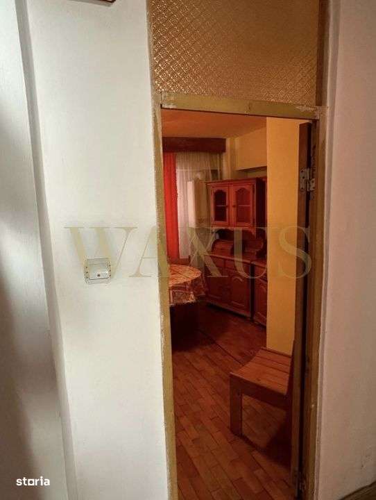 Apartament 3 camere, etaj 4, zona centrala - Imagine principală: 3/6