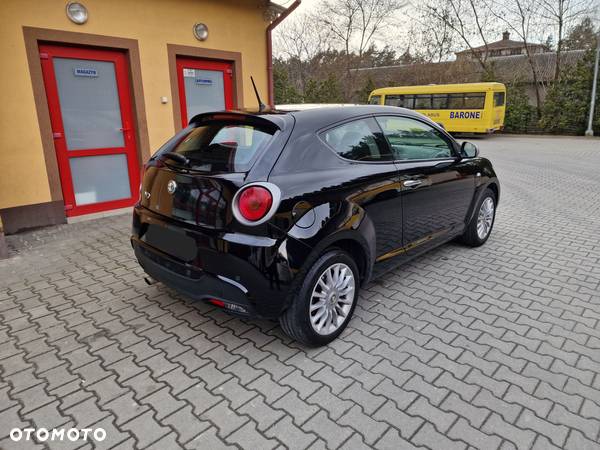 Alfa Romeo Mito 1.4 MultiAir Distinctive - 2