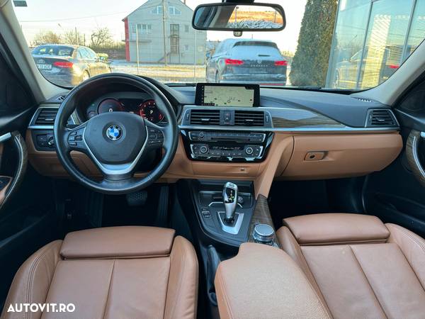 BMW Seria 3 318i Aut. Luxury Line - 13